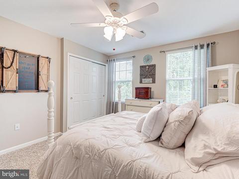 20529 Breezyhill Dr, Ashburn, VA 20147 photo 32