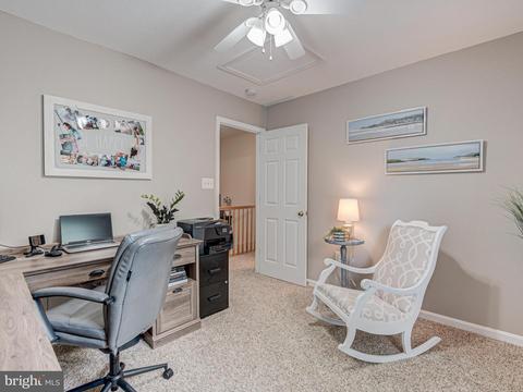 20529 Breezyhill Dr, Ashburn, VA 20147 photo 36
