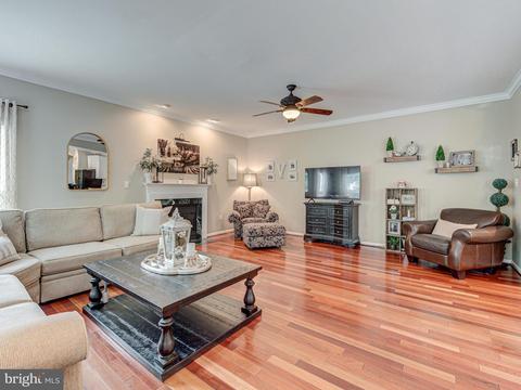 20529 Breezyhill Dr, Ashburn, VA 20147 photo 20