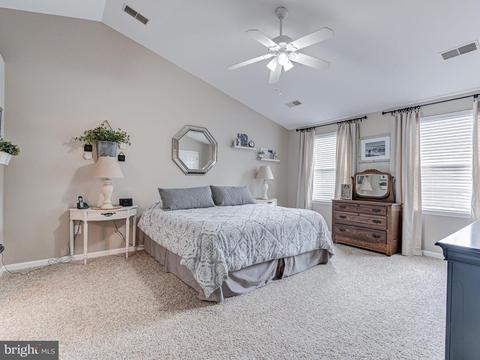 20529 Breezyhill Dr, Ashburn, VA 20147 photo 25
