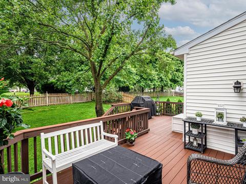 20529 Breezyhill Dr, Ashburn, VA 20147 photo 49