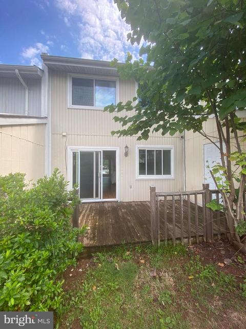 11 Regis Cir, Sterling, VA 20164 photo 14