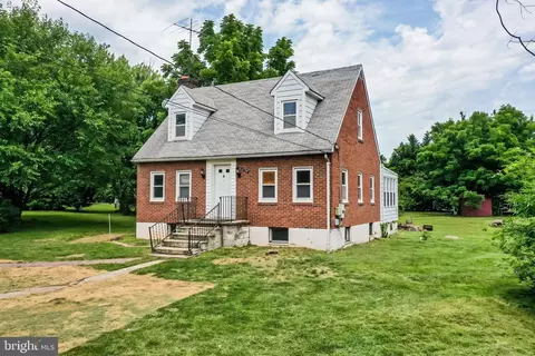 21720 Shellhorn Rd, Ashburn, VA 20147