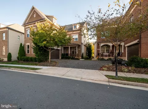 44741 Malden Pl, Ashburn, VA 20147