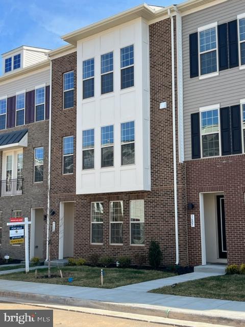 1609 Field Sparrow Ter NE, Leesburg, VA 20176