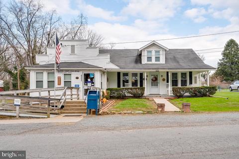 16950 Simpson Cir, Paeonian Springs, VA 20129