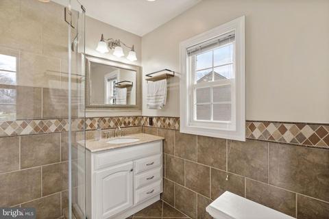 2 Worthington Ct, Sterling, VA 20165 photo 40
