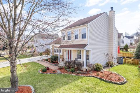 2 Worthington Ct, Sterling, VA 20165 photo 4