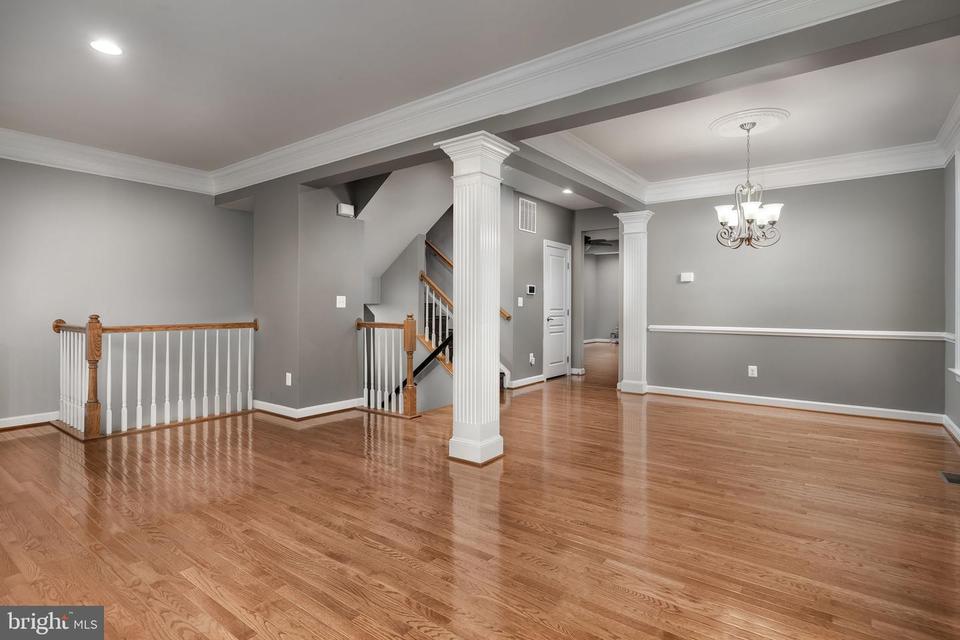  21256 Park Grove Ter, Ashburn, VA 20147 photo 15