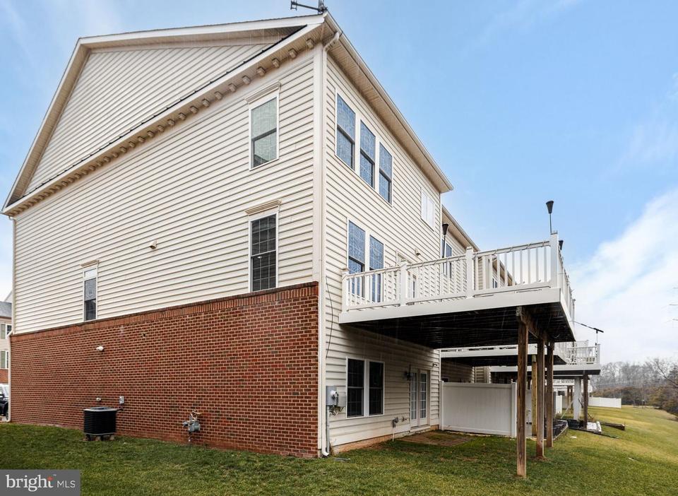  21256 Park Grove Ter, Ashburn, VA 20147 photo 3