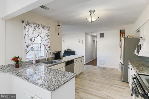 5 Brookfield Cir, Sterling, VA 20164 photo 20
