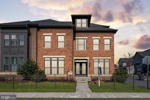 43376 Southland St, Ashburn, VA 20148