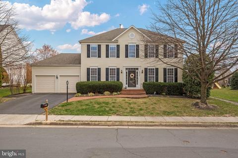20012 Forest Farm Ln, Ashburn, VA 20147