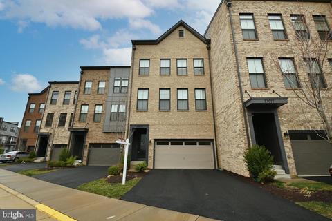 23079 Sullivans Cove Sq, Brambleton, VA 20148