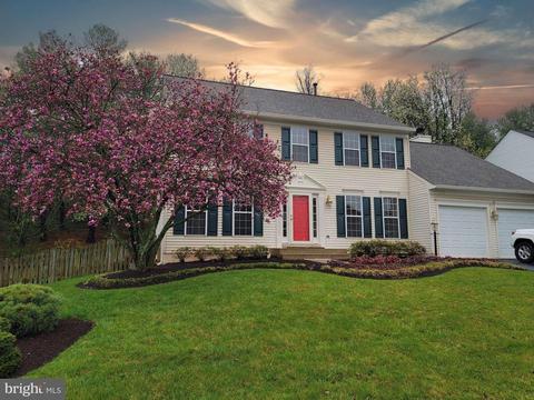 21313 Mirror Ridge Pl, Sterling, VA 20164