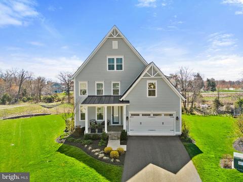 41119 Freshfields Ct, Aldie, VA 20105