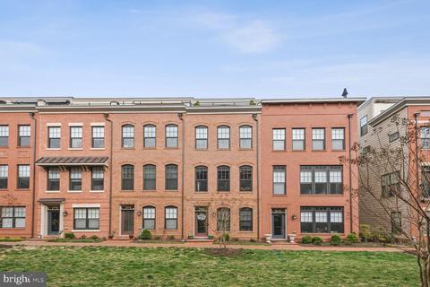 409 Bicksler Sq SE, Leesburg, VA 20175
