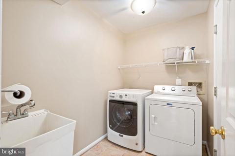 43367 Wildrose Ct, Ashburn, VA 20147 photo 25