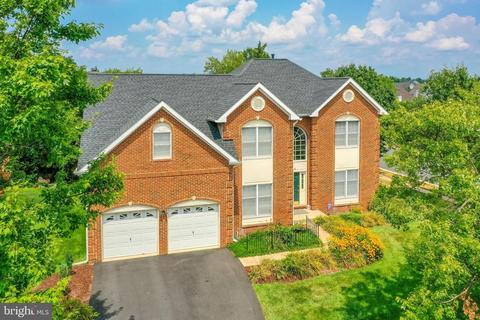 43706 Frost Ct, Ashburn, VA 20147