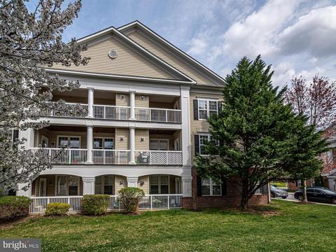 42544 Hollyhock Ter #301, Brambleton, VA 20148