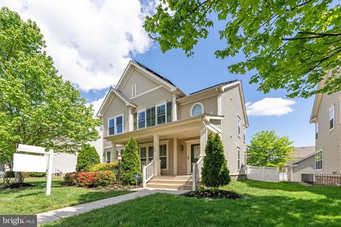 23388 Gardenwalk Dr, Brambleton, VA 20148