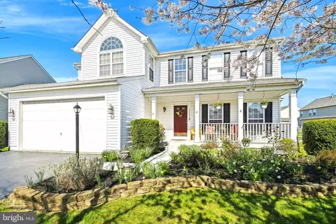 25303 Supreme Dr, Aldie, VA 20105
