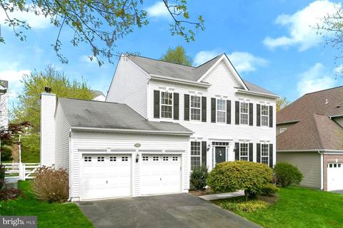 17629 Tedler Cir, Round Hill, VA 20141