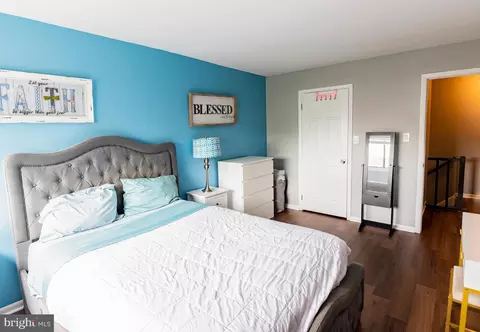 1056 Warwick Ct, Sterling, VA 20164 photo 12
