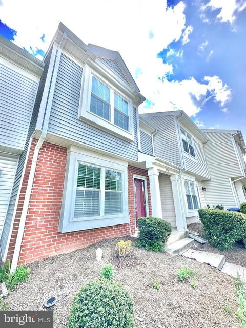 21738 Calamary Cir, Sterling, VA 20164