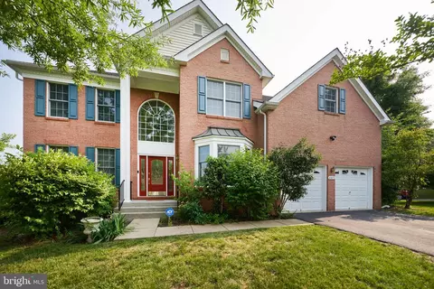 43873 Arborvitae Dr, Ashburn, VA 20147