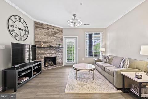 20451 Chesapeake Sq #200, Sterling, VA 20165