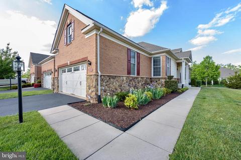 20918 Rocky Knoll Sq, Ashburn, VA 20147