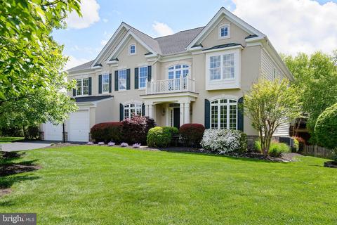 42799 Ringtail Ct, Brambleton, VA 20148