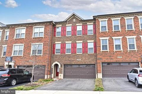 23724 Sailfish Sq, Brambleton, VA 20148