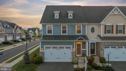 25057 Sullivan Ter, Aldie, VA 20105