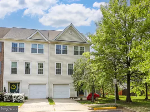 45531 Clear Spring Ter, Sterling, VA 20165