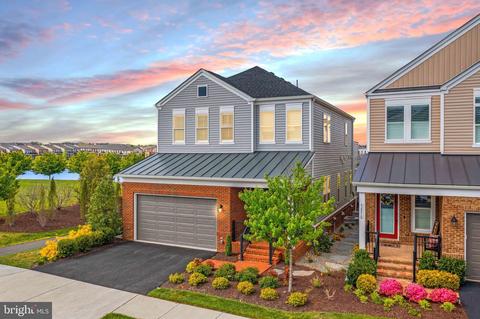 42846 Beaver Crossing Sq, Ashburn, VA 20148