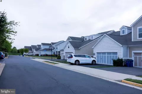 23614 Christina Ridge Sq, Ashburn, VA 20148