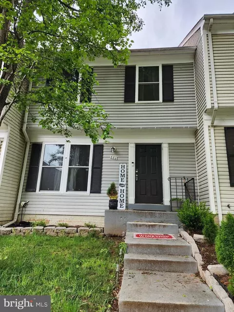880 Smartts Ln NE, Leesburg, VA 20176