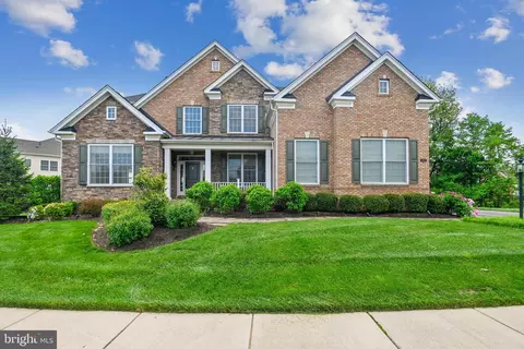 41428 Autumn Sun Dr, Aldie, VA 20105