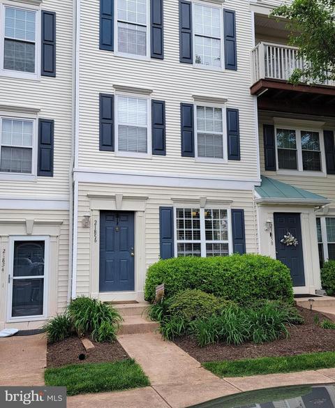 21856 Elkins Ter, Sterling, VA 20166