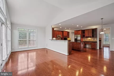 27030 Post Time Ct, Chantilly, VA 20152 photo 19