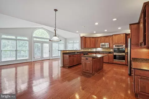 27030 Post Time Ct, Chantilly, VA 20152 photo 14