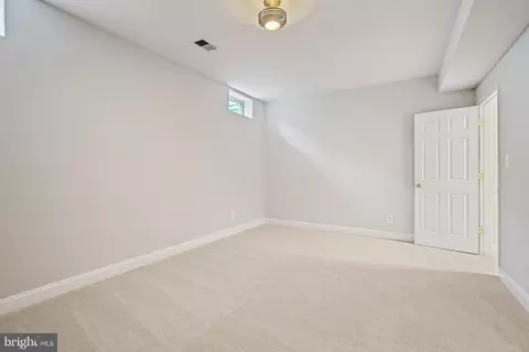 27030 Post Time Ct, Chantilly, VA 20152 photo 66