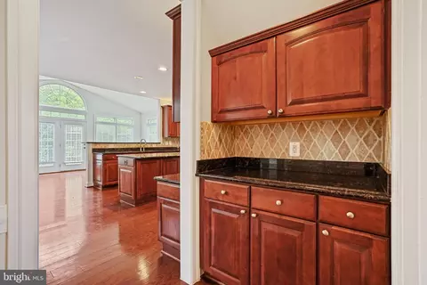 27030 Post Time Ct, Chantilly, VA 20152 photo 15