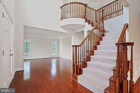 27030 Post Time Ct, Chantilly, VA 20152 photo 8