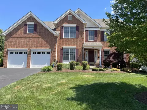 43798 Abbott Pl, Ashburn, VA 20147