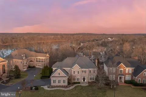 43423 Cloister Pl, Leesburg, VA 20176