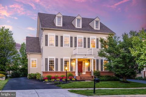 19202 Chartier Dr, Leesburg, VA 20176