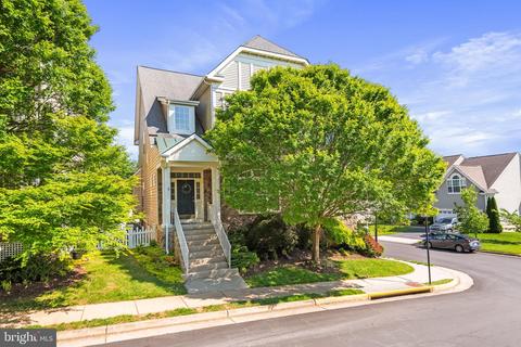 36062 Welland Dr, Round Hill, VA 20141